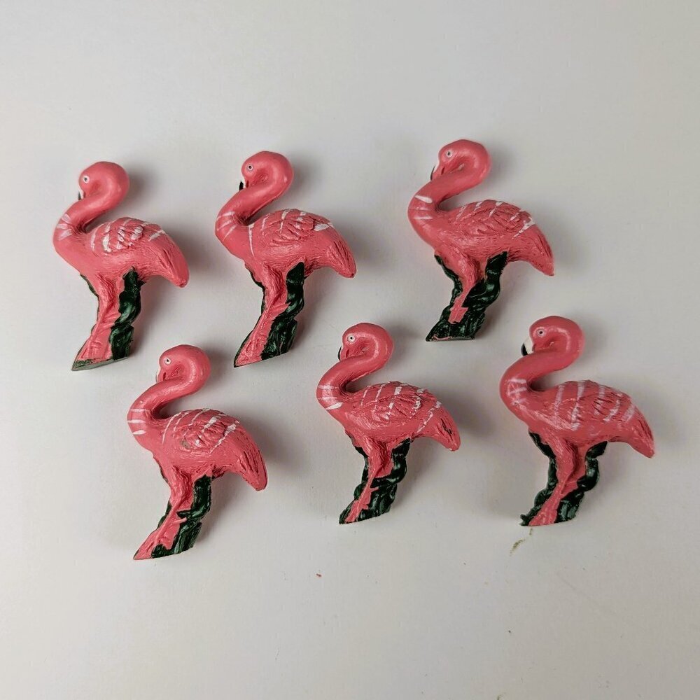 Vintage Pink Flamingo Beads - Picture 6 of 6